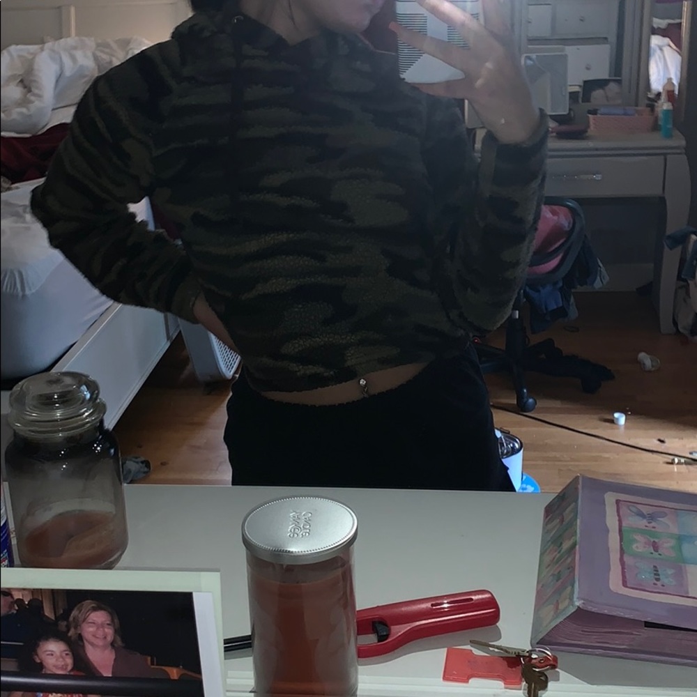 Cropped teddy camo hoodie
